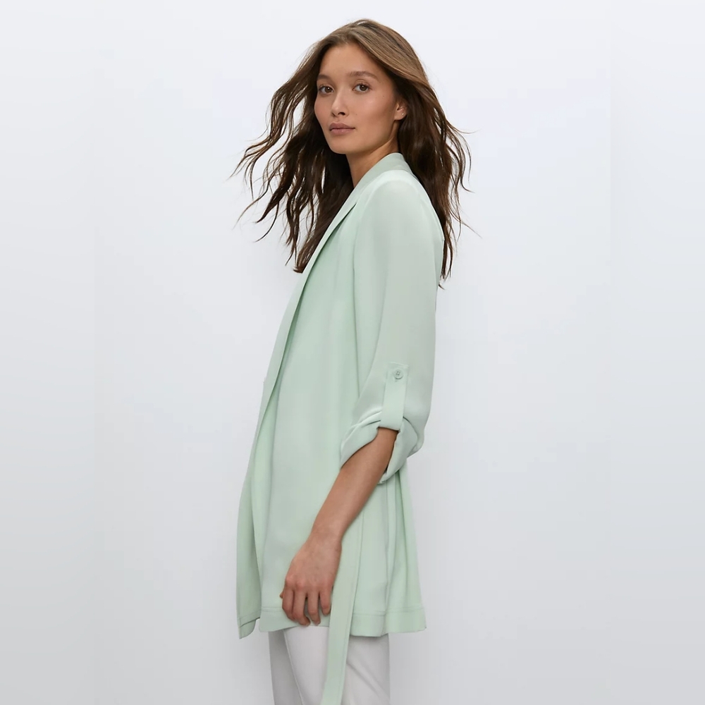 NWOT - Medium - Aritzia - Babaton Kahlo Robe in Green